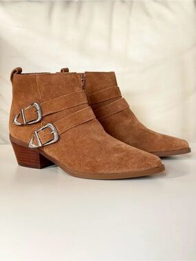 Women’s Steve Madden Suede Ankle Boots with Buckle Detail - Tan. Size 9.